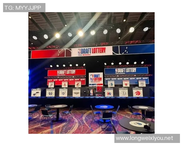 年轻人对决 落选秀闪光 马刺加时胜爵士 年轻人对决 落选秀闪光 马刺加时胜爵士