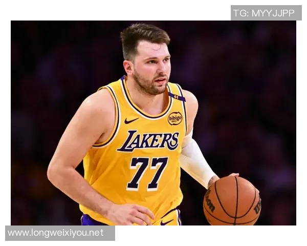 东契奇狂砍43+12+8,湖人遗憾败给勇士109:119 东契奇狂砍43+12+8,湖人遗憾败给勇士109:119