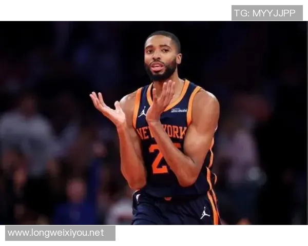 扬尼斯否认了有关他如果被交易会选择尼克斯队的报道 扬尼斯否认了有关他如果被交易会选择尼克斯队的报道