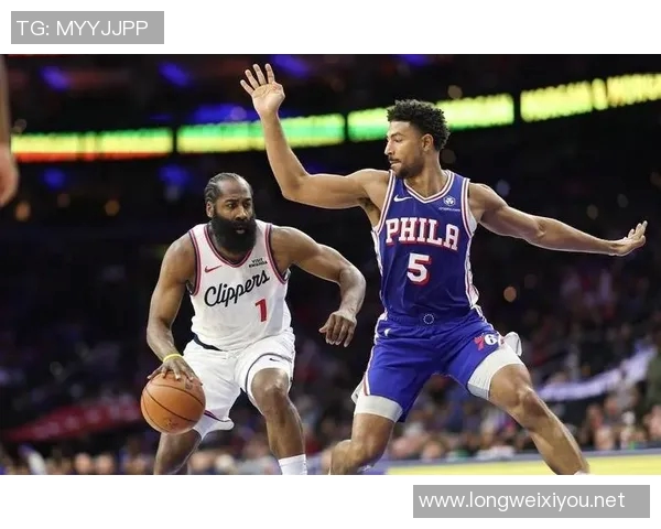 快船二队内线新秀大爆发,遗憾难阻球队失利 快船二队内线新秀大爆发,遗憾难阻球队失利