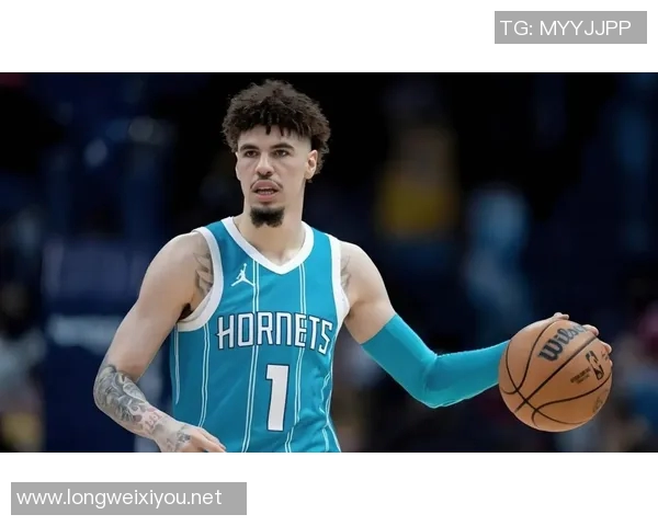 鲍尔手感冰冷，15投仅1中得2分，黄蜂主场不敌骑士